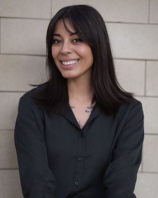 Photo of Katherine Robles, Pre-Licensed Professional, LSW