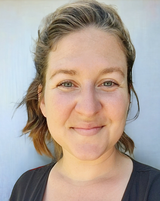 Photo of Emily Courney, Clinical Social Work/Therapist, LSWAIC