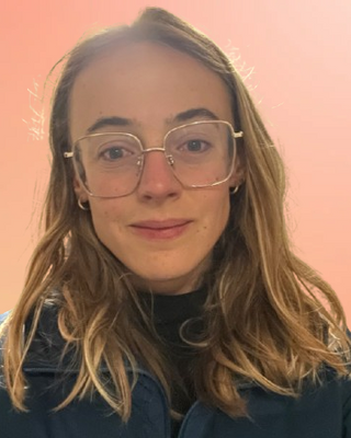 Photo of Albane Buisson, Psychotherapist, MSc, MBACP