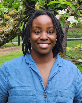 Photo of Danielle Agoh, Counselor in Bothell, WA