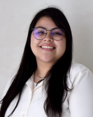 Photo of Gabriela Ruiz, Marriage & Family Therapist Associate, AMFT