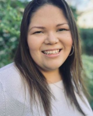 Photo of Luz Guzman, Marriage & Family Therapist, LMFT