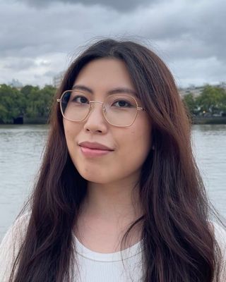 Photo of Sunny Lu, Psychotherapist, MA, MBACP