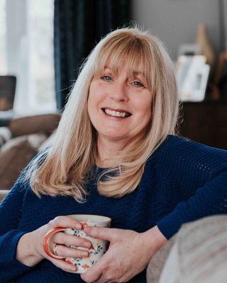 Photo of Pamela Lorraine Potter, Psychotherapist, MSc, MBACP