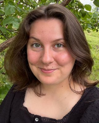 Photo of Veronica Emigh, Licensed Social Worker, LSW