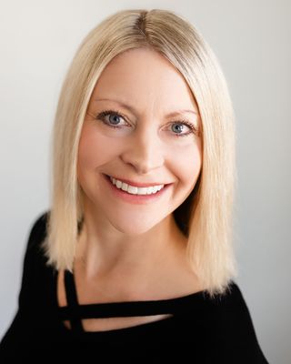 Photo of Erin Anguino, Marriage & Family Therapist, MFT