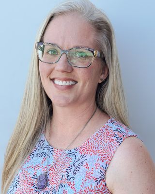 Photo of Sarah (Sheia) Dwyer, Counselor, MSPC, LAC