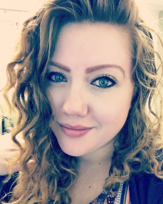Photo of Bailey Heuser, Licensed Professional Counselor in Hilton Head Island, SC