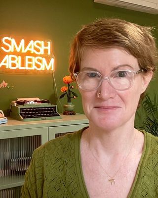 Photo of Leia Greenslade - The Neurodivergent Social Worker, Social Worker, PhD, AASW