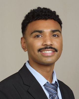 Photo of Tevone Ramirez, Psychiatric Nurse Practitioner, PMHNP