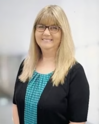 Photo of Pamala Keen, Licensed Mental Health Counselor, LMHC