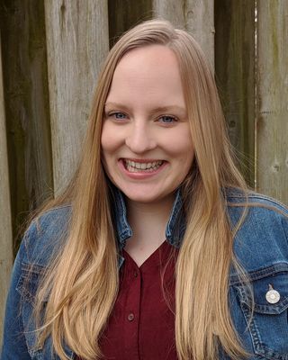 Photo of Kayla Edwards, Registered Psychotherapist (Qualifying), MEd, MA