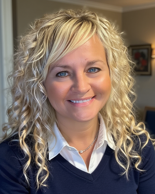 Photo of Jennifer Humphries, Counselor, LMHC