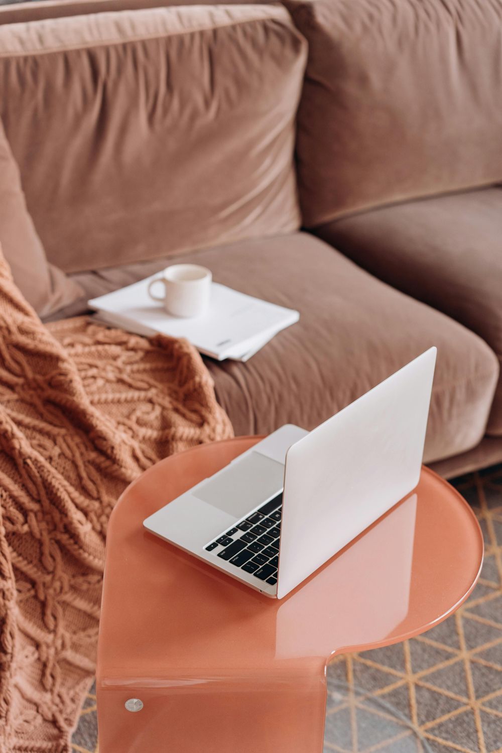 Experience therapy from the comfort and privacy of your home. No traffic, no commuting. Offering online therapy to clients throughout California. 