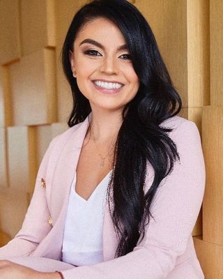 Photo of Elizabeth Arboleda, Licensed Professional Counselor, LPC, ACS