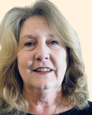 Photo of Dr. Donna Londino, Psychiatrist, MD