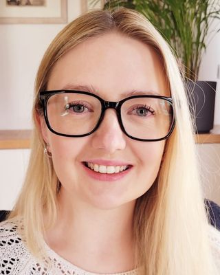 Photo of Dr Laura Hammond, Psychologist, PsychD, HCPC - Clin. Psych.