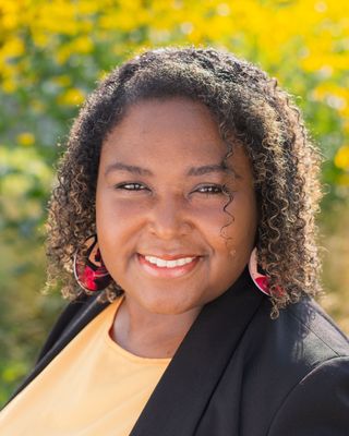 Photo of Dr. Milse Furtado, Psychologist, CPsych