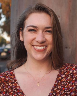 Photo of Cara Lowry, Marriage & Family Therapist Associate, MA, AMFT