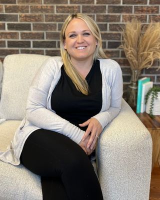 Photo of Amber Kempt, Registered Psychotherapist, MA, RP