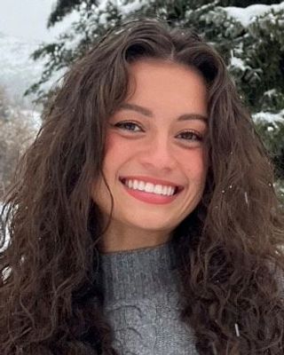 Photo of Sophia Ross, Pre-Licensed Professional, CMHCi