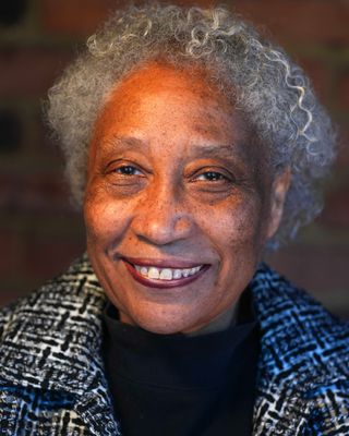 Photo of Vicki Moore-Holzhauer, Clinical Social Work/Therapist, LISW-S