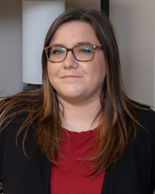 Photo of Erika Richardson, Licensed Professional Clinical Counselor, LPCC-S
