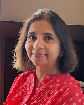 Photo of Neerja Singh, Clinical Social Work/Therapist, LICSW