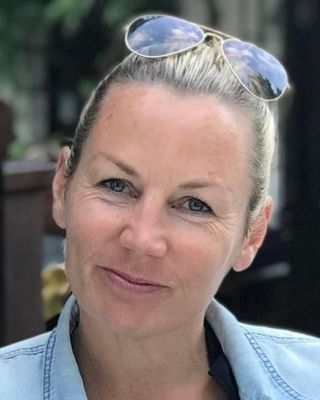 Photo of Kate Barnes, Psychotherapist in Esher, England