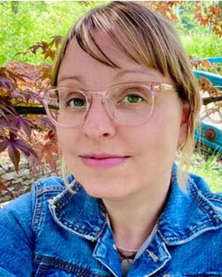 Photo of Lindsey Gischer, Clinical Social Work/Therapist