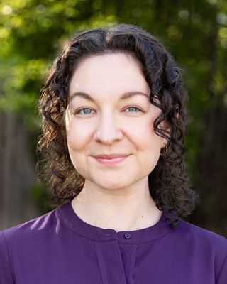 Photo of Megan Heniff, Marriage & Family Therapist, LMFT