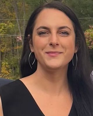 Photo of Morghen Axtell, Marriage & Family Therapist, MA, LMFT, CCTP
