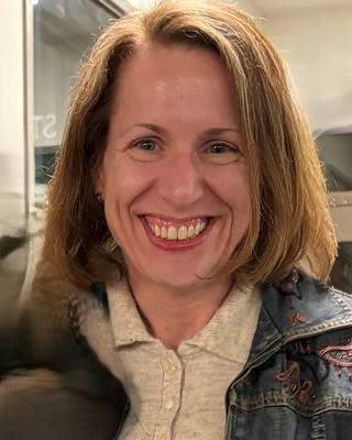 Photo of Denise Rogers, Clinical Social Work/Therapist, LICSW