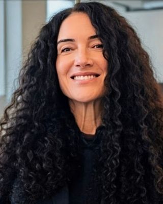 Photo of Dr. Chayah Stoneberg, Clinical Social Work/Therapist, PhD, LISW-CP, MS, MA, LPC-A