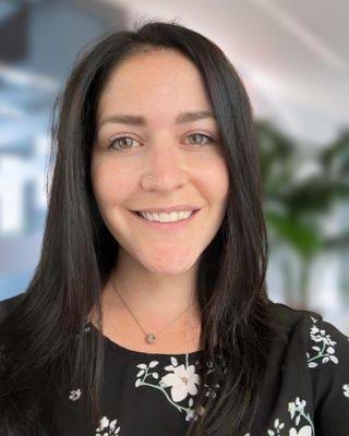Photo of Stef Kozlowski, Clinical Social Work/Therapist, LCSW
