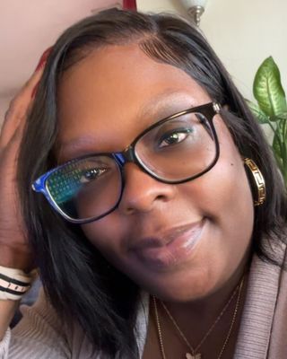 Photo of Carmen Cooks, Counselor, LIMHP, CPC