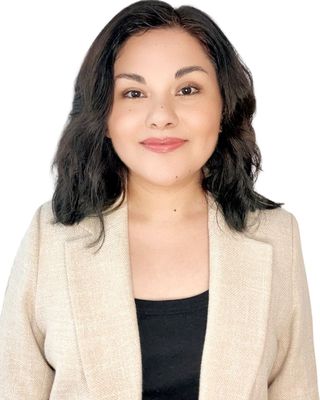 Foto de Dra. Nicole Vallejo Alviter, Psicoterapeuta, Dr. en Psicología