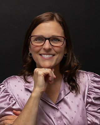Photo of Valerie Hoffer, Marriage & Family Therapist, LMFT