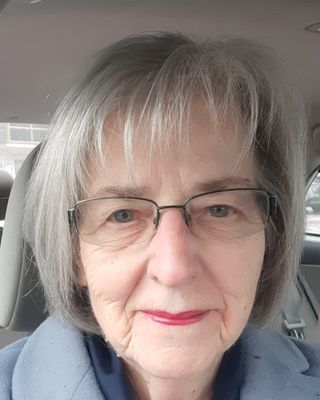 Photo of Rosemary Murray-Lachapelle, Registered Psychotherapist, RP, MLS, MA, AnalyPs