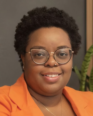 Photo of Kiara Grier, Licensed Clinical Mental Health Counselor, LCMHC