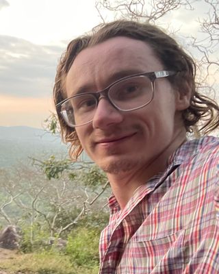 Photo of Luke Evans, Psychotherapist, UKCP Trainee