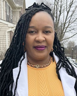 Photo of Judy Murua, Psychiatric Nurse Practitioner, PMHNP