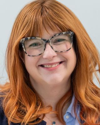 Photo of Dr. Jennifer Kendrick, Marriage & Family Therapist, LICSW, LCSW, LISW-S, LMFT