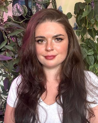 Photo of Lizzy Maurno, Counselor, LCPC, LPC