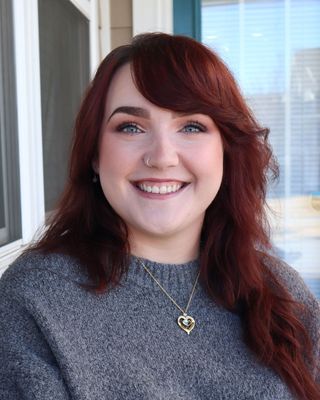 Photo of Holly Williams, Lic Clinical Mental Health Counselor Associate, MA, LCMHCA, NCC