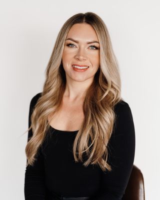 Photo of Jordan Teige-Evans, Licensed Clinical Professional Counselor, LPC, MHSP, NCC, CCTP, EMDR