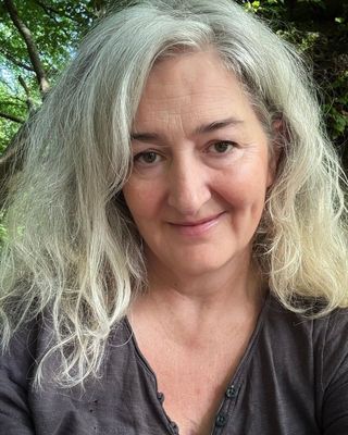 Photo of Nettie Rowsell, Counsellor, MA, MBACP