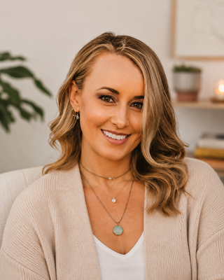 Photo of Brie Ison - MoodLinq Counseling & Consulting PLLC, Clinical Social Work/Therapist, DSW, LCSW
