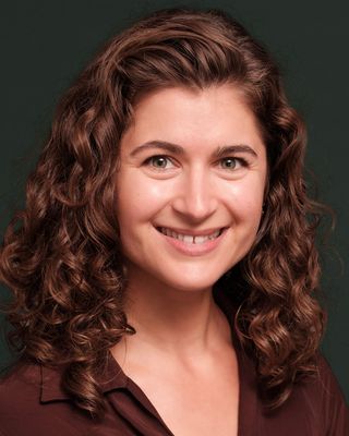 Photo of Hannah Berg, Psychologist, PhD, LP