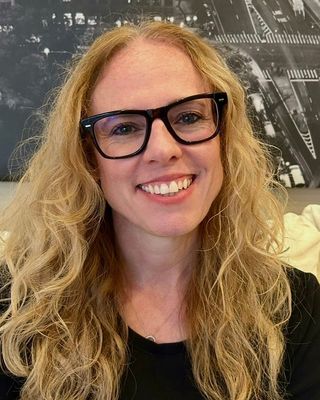 Photo of Renée Hughes-Suh, Clinical Social Work/Therapist, LCSW